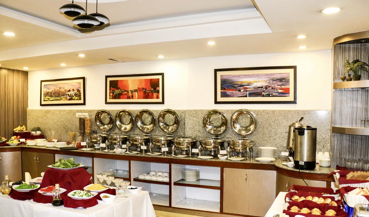 Hotel Arts Κατμαντού Εξωτερικό φωτογραφία